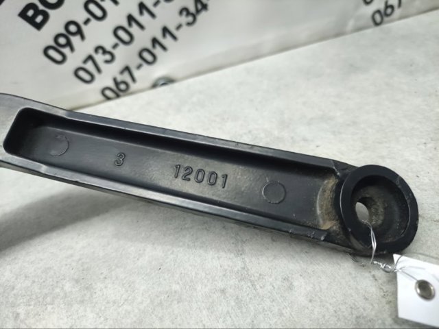287818H310 NISSAN Рычаг-поводок стеклоочистителя заднего стекла купить в Винница