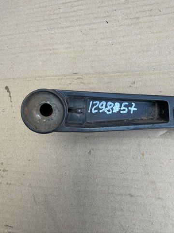 NISSAN 28890EB400 Щетка-дворник лобового стекла водительская в наличии Днепр