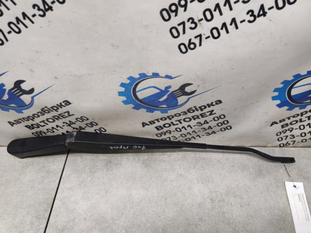 Щетка стеклоочистителя лобового стекла, пассажирская 28890EB410 NISSAN
