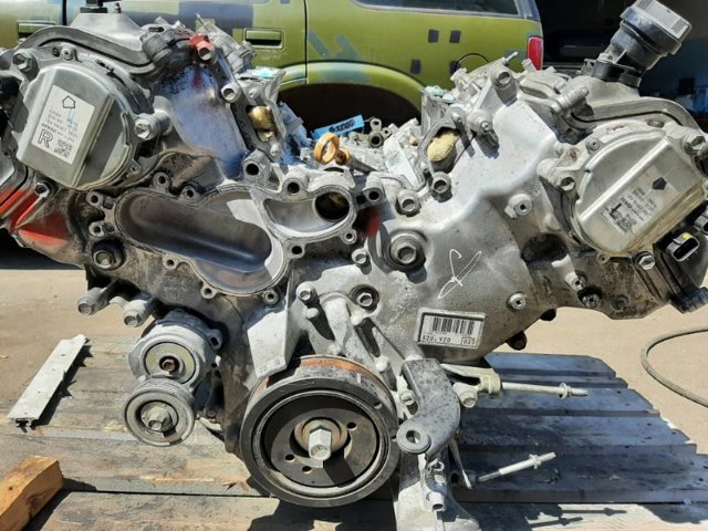 TOYOTA 2URFSE Двигатель в наличии Каменское