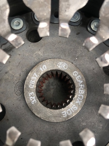 302053931R RENAULT Сцепление купить в Запорожье