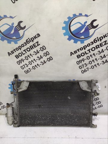 Конденсатор кондиционера 30676602 VOLVO