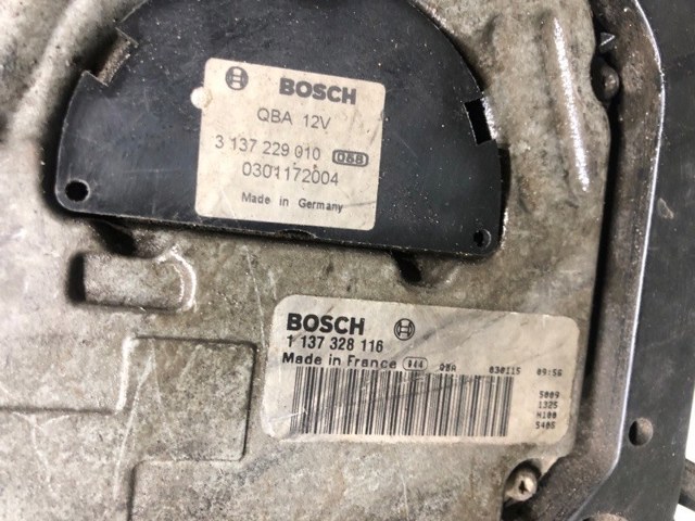 30680005 VOLVO Диффузор радиатора купить в Запорожье