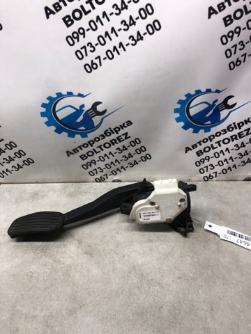 Педаль акселератора 30683516 VOLVO