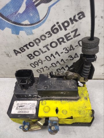 30699747 VOLVO Замок водительской двери купить в Одесса