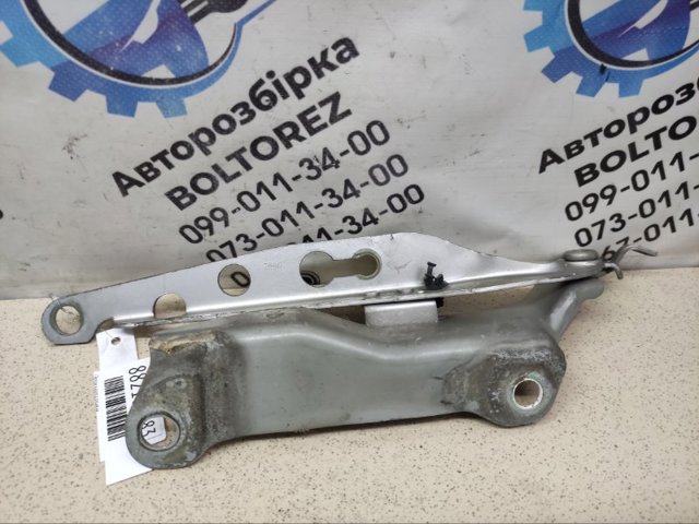 30716883 VOLVO Петля капота правая купить в Каменское