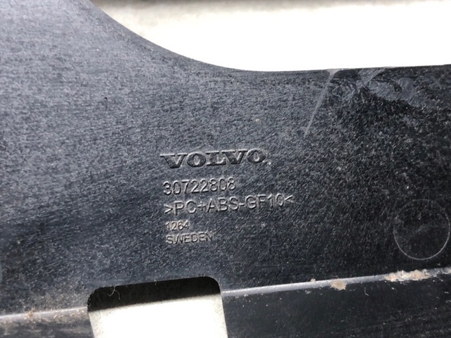 30722808 VOLVO Облицовка приборов управления "торпедо" купить в Днепр