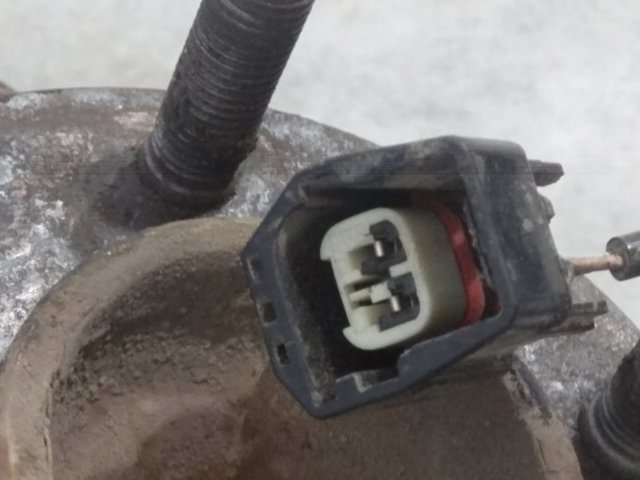30736775 VOLVO Цапфа задняя правая купить в Кривой Рог