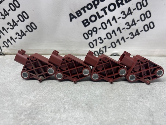 VOLVO 30737138 в наличии Днепр