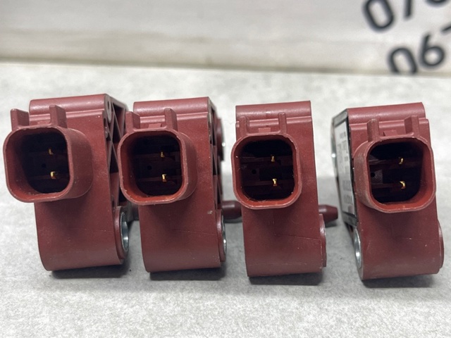 30737138 VOLVO купить в Тернополь