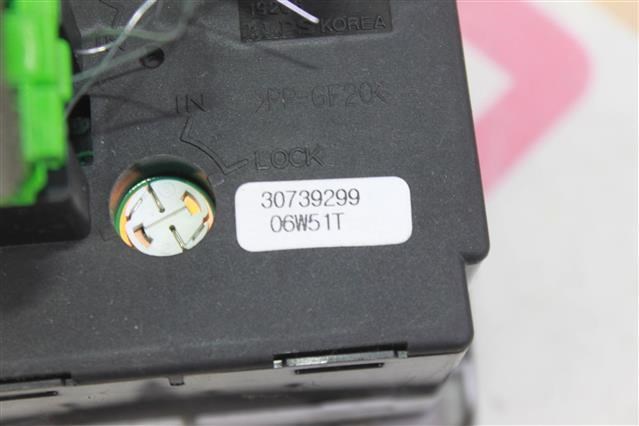 VOLVO 30739299 Переключатель света фар на "торпедо" в наличии Одесса