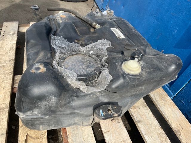 VOLVO 30740963 Бензобак в наличии Каменское