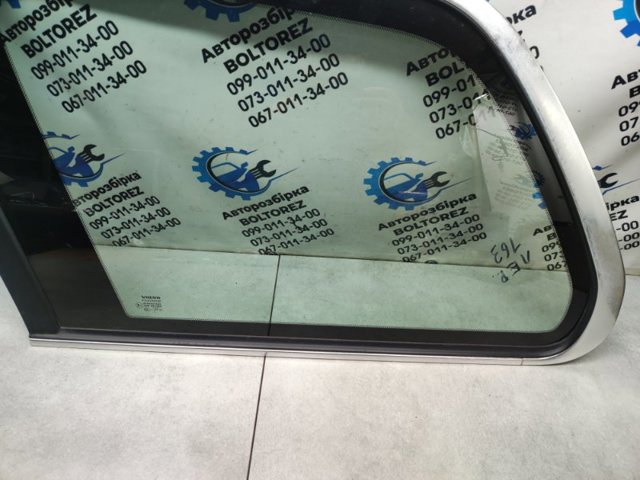 VOLVO 30779650 Стекло кузова (багажного отсека) левое в наличии Черновцы
