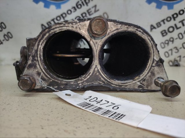 30784903 VOLVO Петля двери передней левой купить в Тернополь