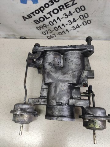 30784903 VOLVO Петля двери передней левой купить в Кривой Рог