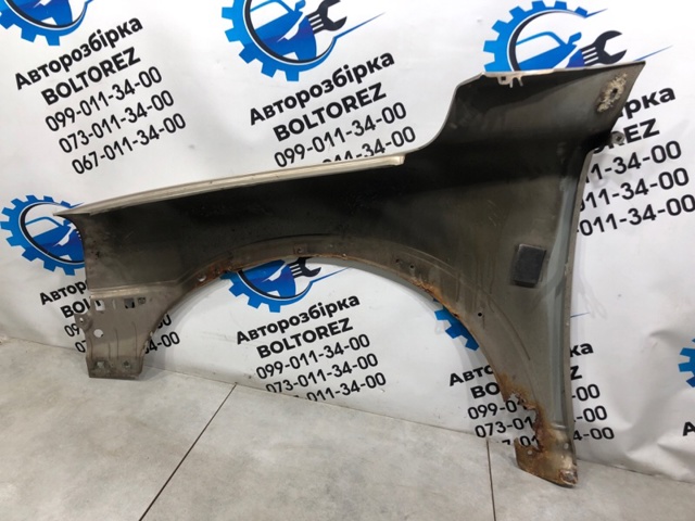 VOLVO 30796495 Крыло переднее правое в наличии Ровно