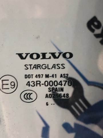 30799287 VOLVO Стекло-форточка двери задней правой купить в Павлоград
