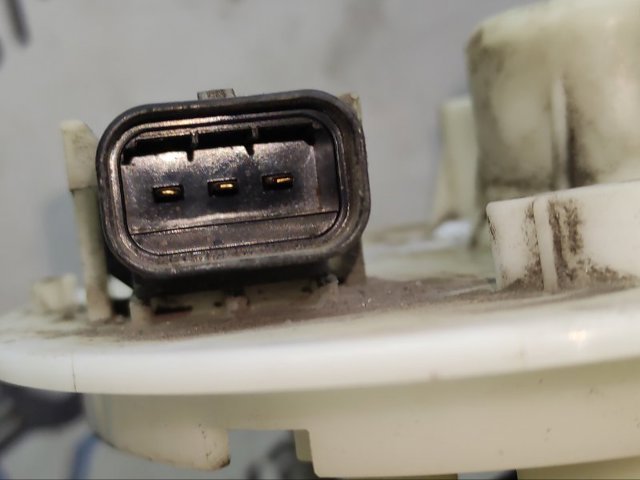 HYUNDAI 311102V000 Бензонасос в наличии Николаев