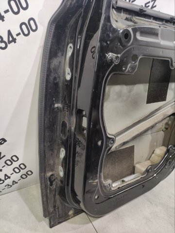 31250166 VOLVO Дверь задняя правая купить в Черновцы