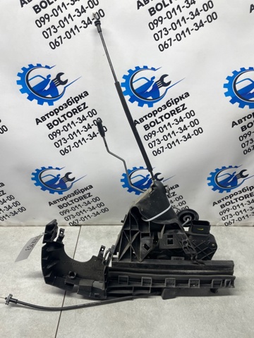 Дверной замок передний правый 31253662 VOLVO