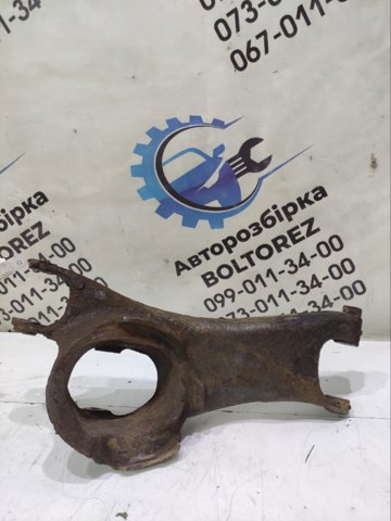 VOLVO 31304153 Рычаг задней подвески нижний правый в наличии Житомир