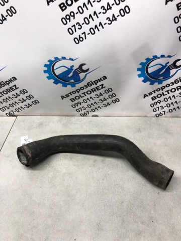 VOLVO 31319444 Патрубок радиатора в наличии Кривой Рог