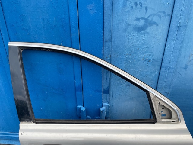 VOLVO 31385357 Дверь передняя правая в наличии Днепр