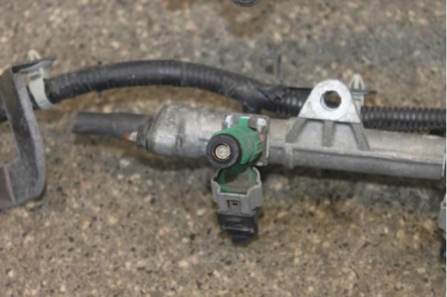 HYUNDAI 3531037150 Топливные форсунки в наличии Киев