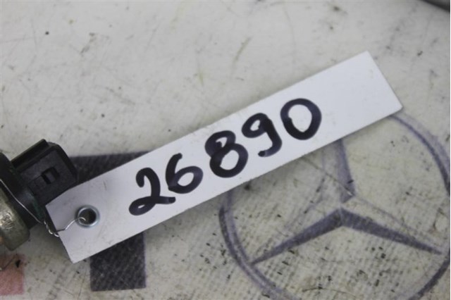 VAG 357919369F Датчик включения вентилятора в наличии Киев