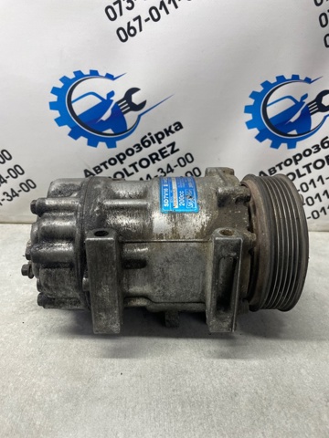 VOLVO 36000989 Компрессор кондиционера в наличии Киев
