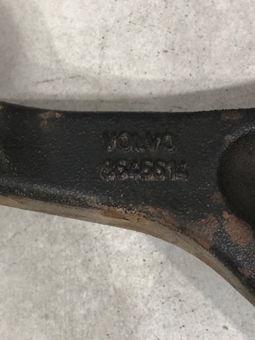 VOLVO 36050810 Нижний рычаг в наличии Днепр