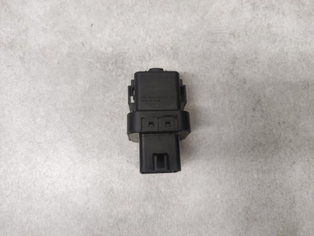 Реле свечей накала 368302F000 HYUNDAI