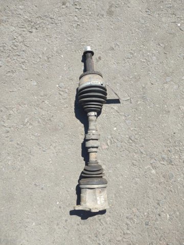 Привод правый 391008H710 NISSAN