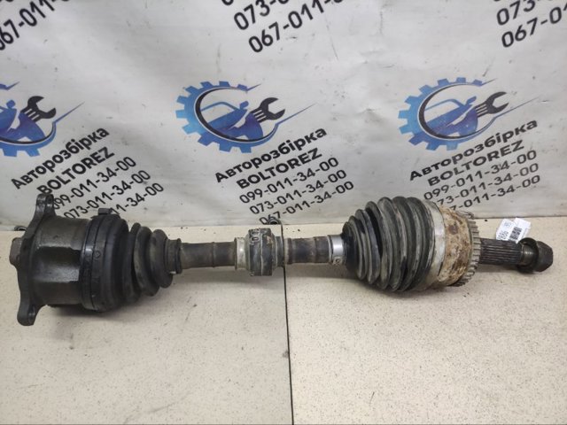 Привод правый 391008H712 NISSAN