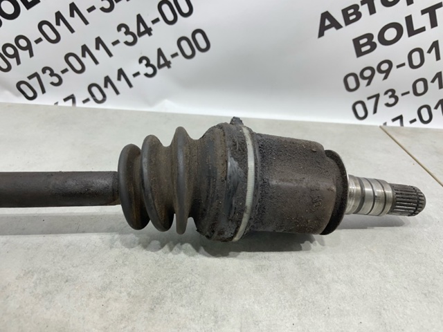 39100CG000 NISSAN Полуось (привод) передняя правая купить в Львов