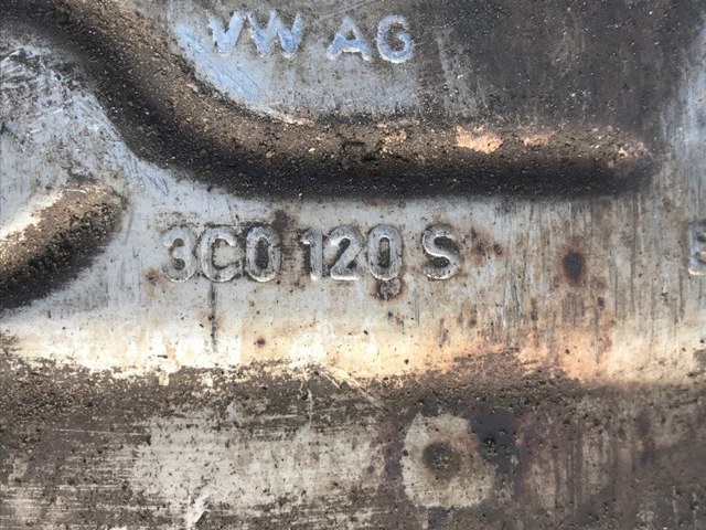 VAG 3C0253609P Глушитель задний в наличии Львов