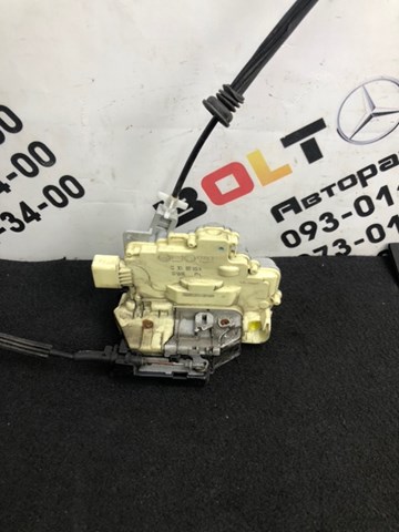 Замок двери водителя Volkswagen Passat B7