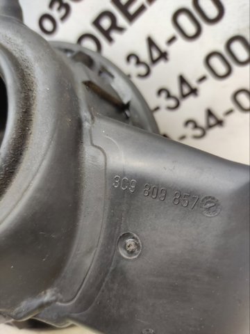 VAG 3C9809857 Лючок бензобака в наличии Житомир