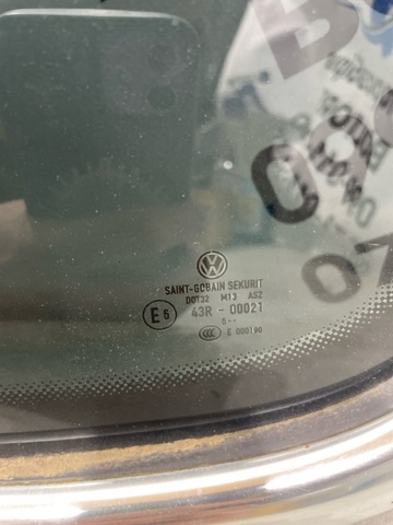 3C9845297AK VAG Стекло кузова (багажного отсека) левое купить в Ровно