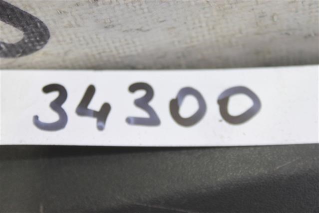 FORD 3M51R8138 Решетка радиатора в наличии Киев
