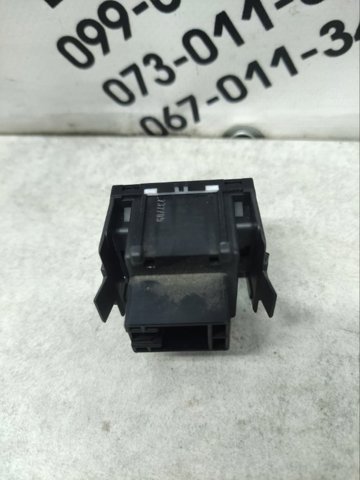 3T0941333 VAG купить в Сумы