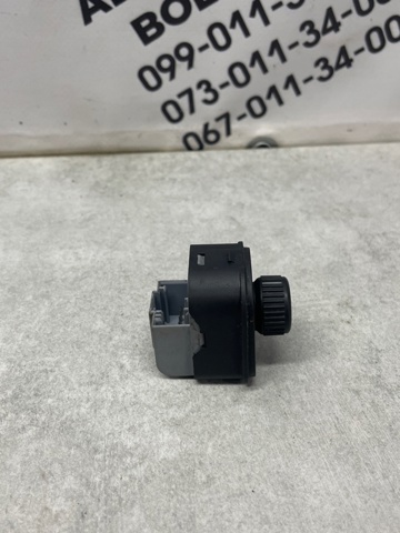 3T0959565 VAG Регулятор зеркал купить в Ирпень