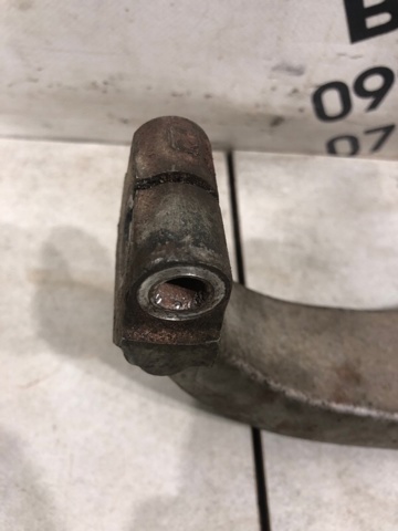 NISSAN 400141CA0A Цапфа передняя правая в наличии Днепр