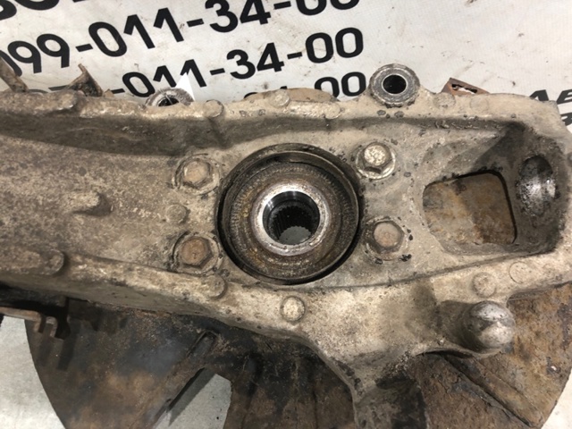 400151CA0A NISSAN Цапфа передняя левая купить в Украина