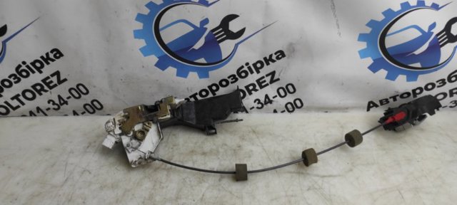Замок передней левой двери 4057983 FORD