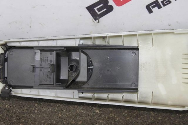 4109785 FORD Замок двери передней правой купить в Тернополь