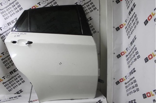 Дверь пассажирская задняя правая 41527261482 BMW