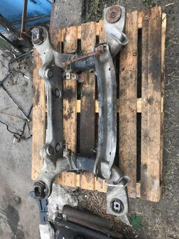 41528269846 BMW Петля двери задней правой купить в Николаев