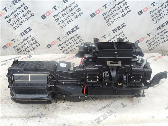 BMW 41528269846 Петля двери задней правой в наличии Николаев