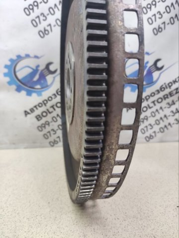 BMW 41617006124 Петля капота правая в наличии Кривой Рог